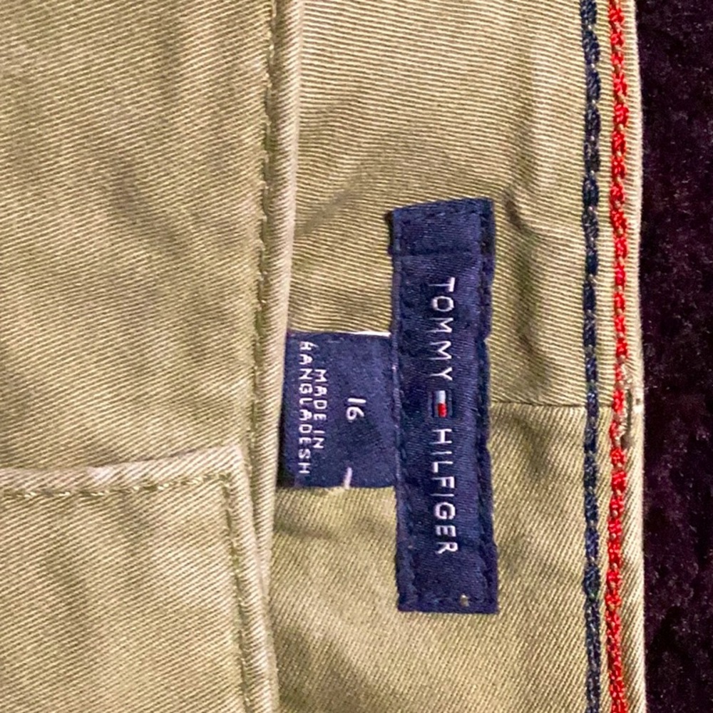 Tommy Hilfiger